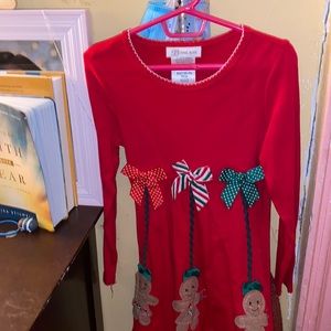 Two piece Christmas girls set. Size 6